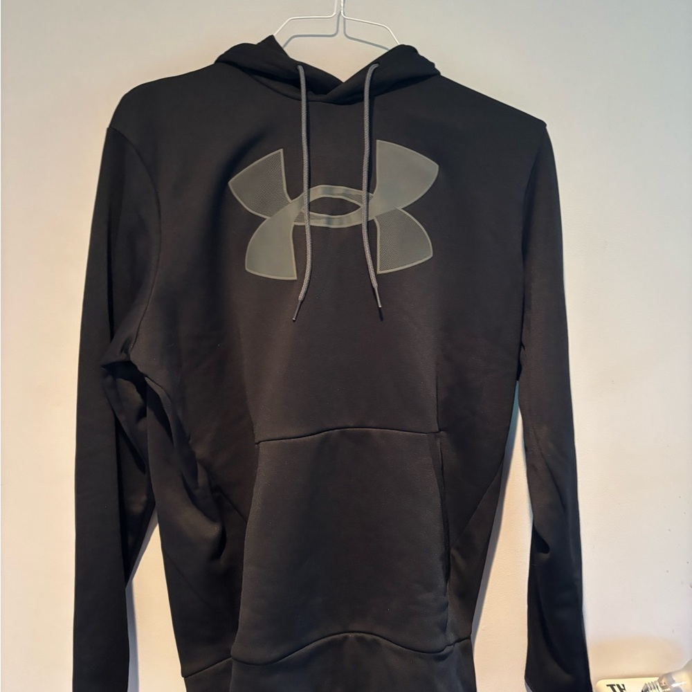 Under Armour Black Sweatshirt with Gray Logo